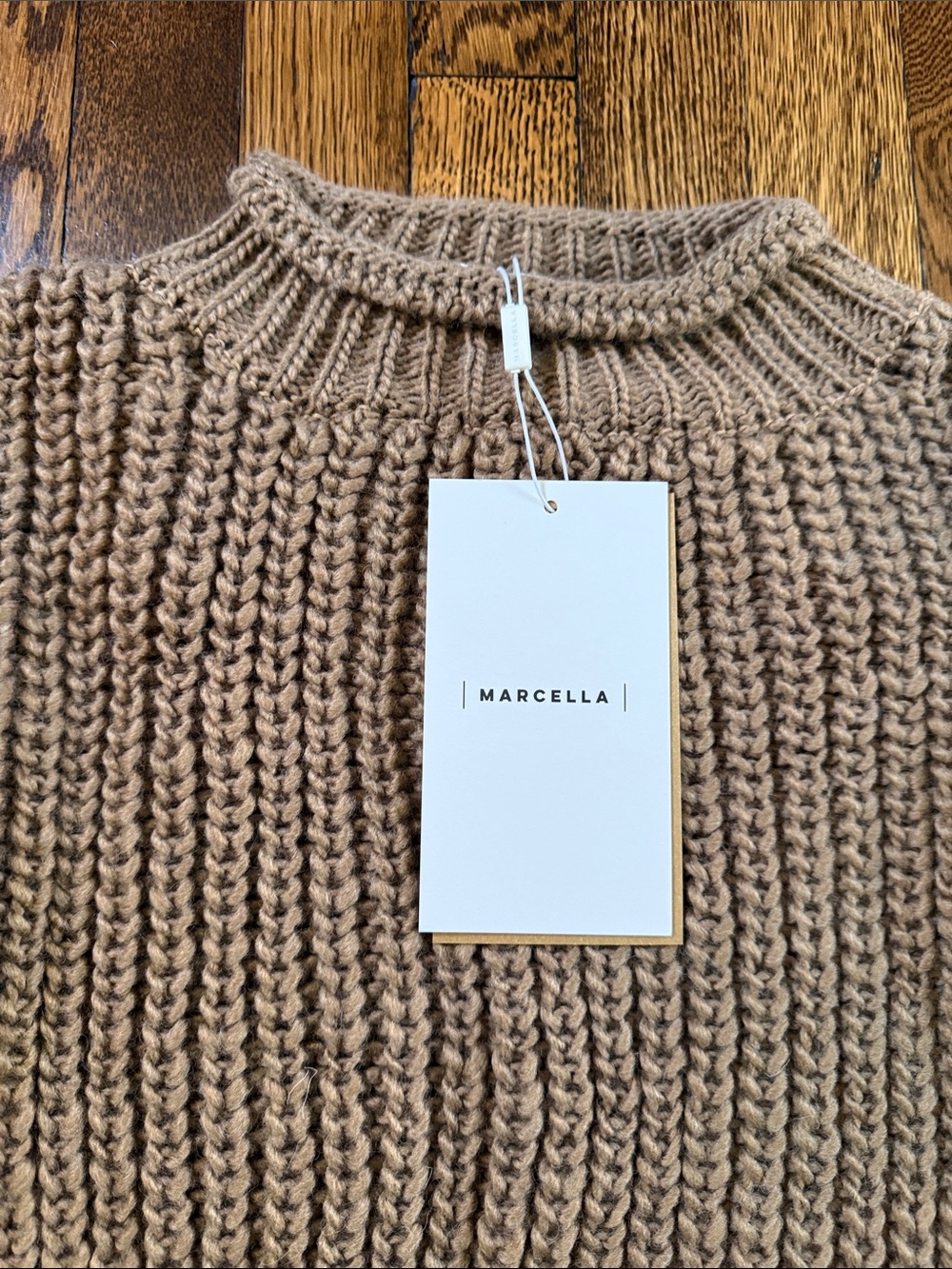 Marcella Audrey Sweater, NWT, Medium, Camel - Picture 2 of 9
